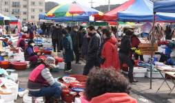 활기 찾은 예산 5일장