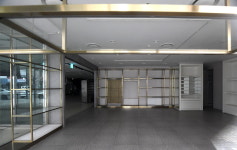 롯데영플라자 청주점, 폐점 1년째 방치