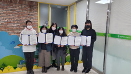 청주가로수도서관 문화교실 수강생, 칼림바 지도사 자격증 2급 취득