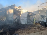 진천 오리 농장서 화재 … 공장 4개동 전소