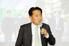 김영환 충북지사, 괴산군 방문 도정 운영방향 설명