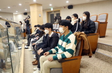대성고 학생, 세종시의회 정례회 1차 본회의 방청