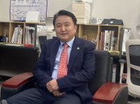 김영환 충북지사 참모진 이르면 내달 물갈이