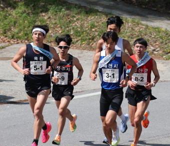 [역전마라톤] 박달재 오르는 선수들