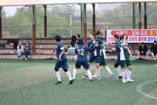 봄 비속에 열린 제8회 아산맑은 전국풋살대회
