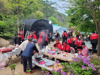 청주 미원면 팬션 운영자 이상열 씨, 산불진화대 무료 급식 제공 훈훈