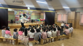 음성 동성유치원 산소숲의 쿵쿵나무꾼 인형극 관람