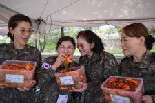 2023 강경젓갈축제 젓갈김치담그기 문전성시
