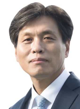 충남 예산 출신 김홍일 방통위원장 청문회 앞두고 조승래 사퇴 눈길