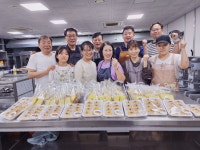 음성 감곡면 빵빵나눔회, 경로당에 빵 전달
