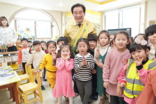 인구절벽 시대 역행 진천군, 18년 연속 증가세 눈길