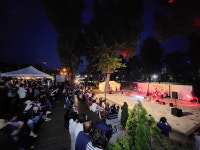 증평군, 보강천 미루나무숲서 버스킹 인기