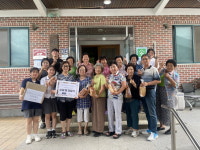 증평군노인복지관-충북비즈니스고, 지역 경로당에 빵 기부