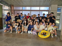 청주 사천초, 패션 뽐내는 이색 방학식