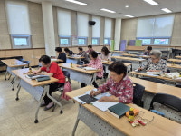 부여 홍산공공도서관, 여름학기 프로그램 운영