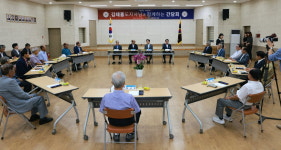 보령 찾은 김태흠 충남지사, 도정 비전 공유·시민 의견수렴