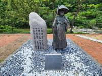 [아침뜨락] 세상을 휘적인 보헤미안
