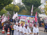 상여 멘 현도면 주민들 재활용선별센터 건립 반대