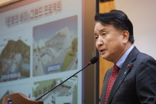 김영환 지사 관광자원 활용, 문화의 바다 흐르게 하겠다