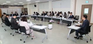 윤건영 충북도교육감, 어울림공동체 사업과 드론교육은 충북교육 방향성과 맞닿아