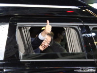 진천군민 여러분 최고… 이재명, 충북혁신도시서 2차 경청투어