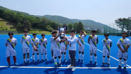 전용구장 없이 20km 통학 훈련 제천중 하키부, 전국소년체전 값진 은메달