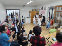 운천초 학생자치회, 삼일아파트 경로당 방문