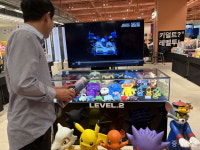 랜덤 피규어·게임기·레고 한 곳에… 키덜트 취향 저격