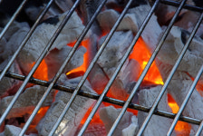 [세상의눈] 청년의 불판 욱이네 연탄구이