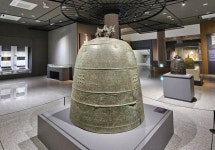 속리산 법주사 성보박물관 지역 명소 우뚝