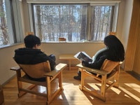 [아침뜨락] 뒷모습