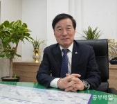 김순구 충북개발공사 사장 공항·철도·산단 잇는 희망 주는 공사 구상