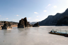 [날씨] 15일 눈·비 내린 뒤 포근… 충북 낮 최고 13도