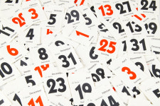 [아침뜨락] 달력에서 시간을 꺼내 쓰다