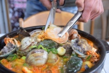 제주 한림해물탕 맛집 ‘제주웅담’, 제철 맞은 해물 사용