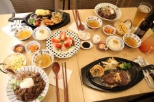 합정맛집 ‘히네꼬’, 깔끔하고 정갈한 일본 가정식 맛볼 수 있어