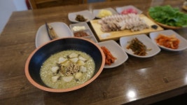 제주 협재해수욕장근처 애월맛집, 역대 대통령들 방문한 애월한림 옹포별장가든