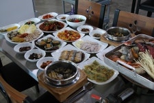 동양의 나폴리 통영 맛집, 통영미가의 굴요리코스로 맛볼 수 있어