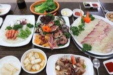 제주도맛집, 월척수산 동문시장점스페셜메뉴 주문시 매운탕 서비스 제공해