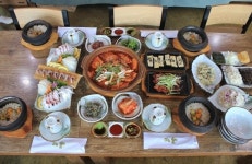 푸짐한 한 상차림, 식감 좋은 갈치구이까지 제주 애월 맛집 뜰에