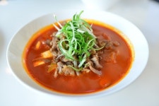 제주 쇠소깍 맛집 ‘이루후제’, 제주 현지인들도 즐겨 찾는 흑돼지 하간거 짬뽕 등 로컬 맛집