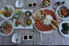 회와 물회가 무한리필? 푸짐한 대포항맛집 대게전문점 속포 ‘대포대게’