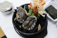 삼척 맛집 ‘삼척전복해물뚝배기’