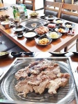  22년 노하우 한 돈 돼지갈비, 강릉 경포대 맛집 ‘풍년갈비’ 