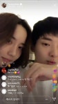 한서희, 정다은과 인스타 라이브 방송서 손가락 뽀뽀부터 침대 위 애정행각까지..팬들 이게 안 사귀는 거라고?