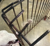 진주 애견호텔서 쇠창살에 꽂혀 사망한 반려견…14시간 동안 살려달라 울부짖어