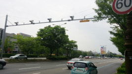 이면도로는 차량번호인식 CCTV 전무