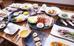 서산 황발이 정식을 아시나요?...농가맛집 봄날인기