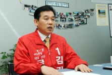 김길년 아산시도시에 행정청사 유치하겠다