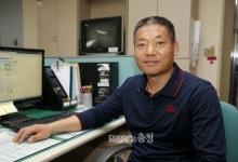 상습빈집털이범 붙잡은 용감한 군청 직원